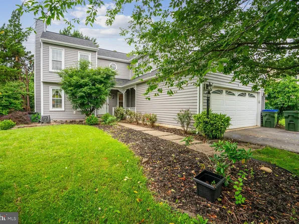 10502 Fairweather Ct, Manassas, VA 20112