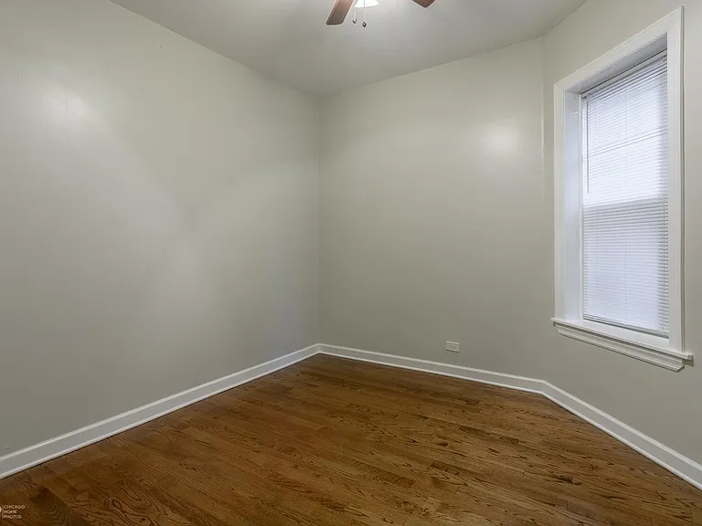 4540 N Sheridan Rd #1 — Photo 8