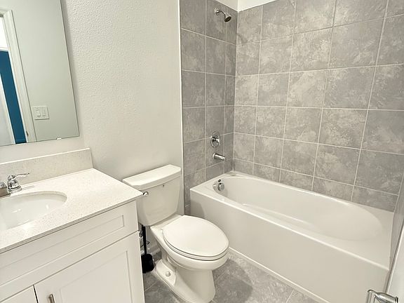 5th image of 7433 Stone Creek Trl