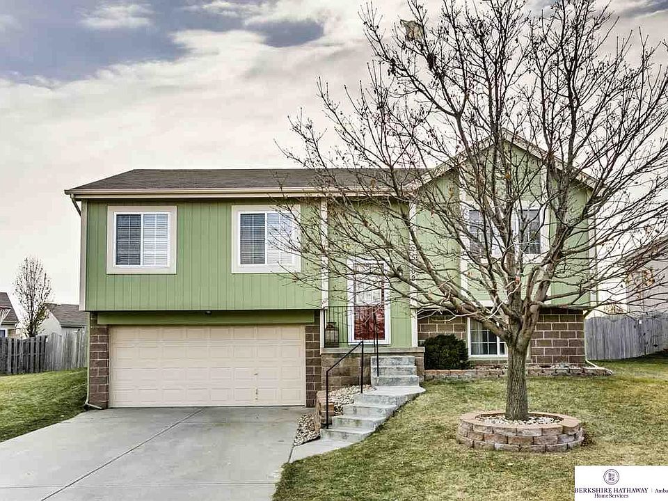 1st image of 5309 S 191st Ave