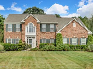 4 Calendula Ct, Jackson, NJ 08527