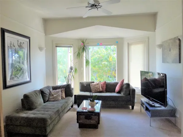 4255 Howe St, Oakland, CA 94611