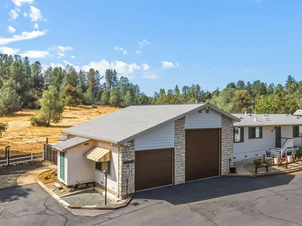 22880 Parkwood Dr, Groveland, CA 95321