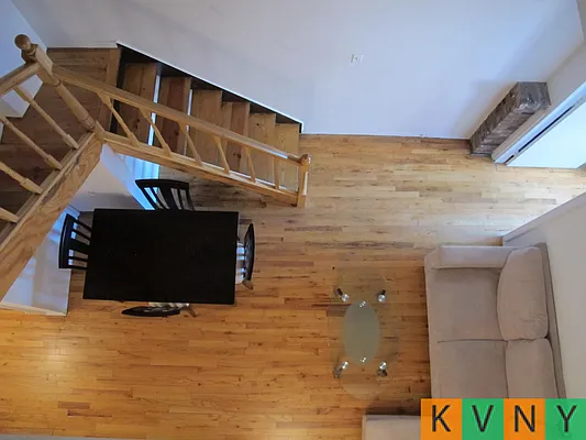 Rented by KVNY Soho | media 11