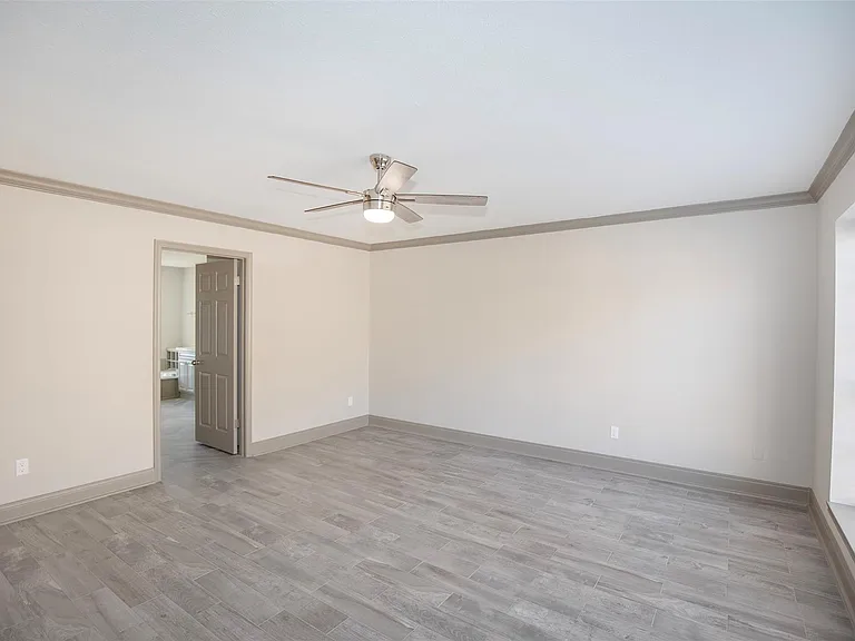 2108 Olympic Dr — Photo 27