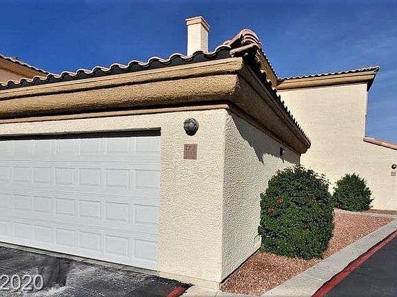 2nd image of 3600 Monarcas St Unit 102