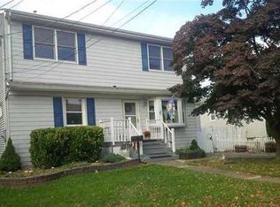 12 Cedar Ave, North Brunswick, NJ 08902