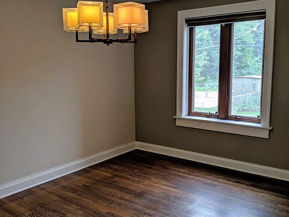 5th image of 5805 Dewey Ave