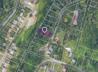 1864 Euclid Ave, Coraopolis, PA 15108