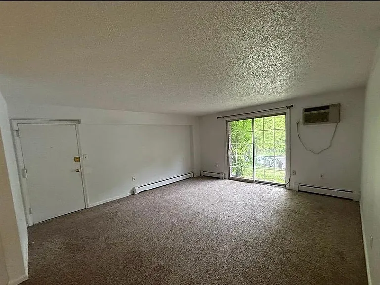 1218 Middle Tpke W #A — Photo 1