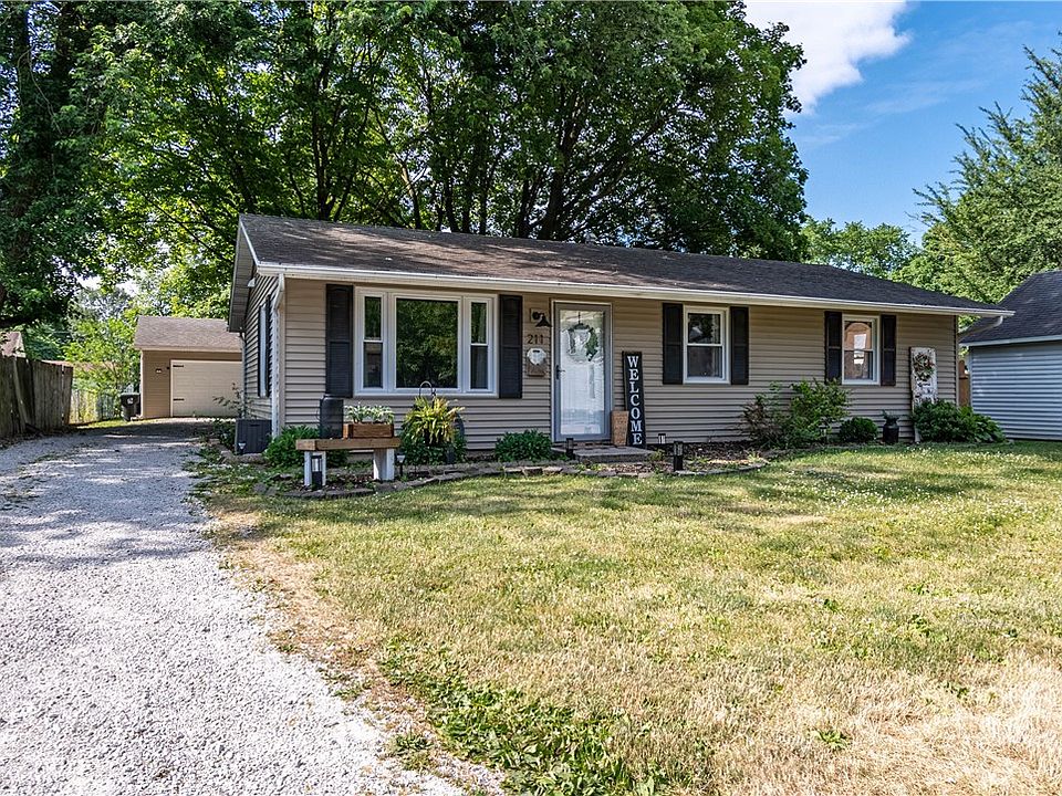 211 E Carter, Cerro Gordo, IL 61818 MLS 6227905 Zillow