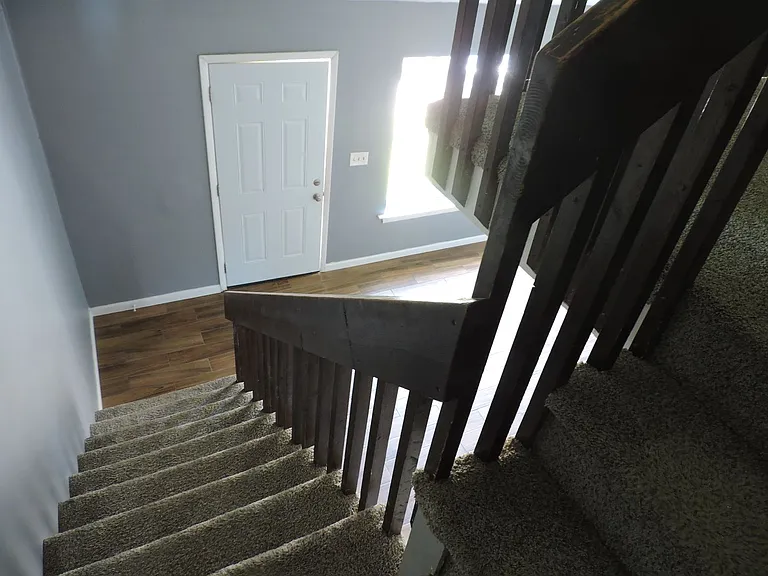 143 Spruance Rd — Photo 4