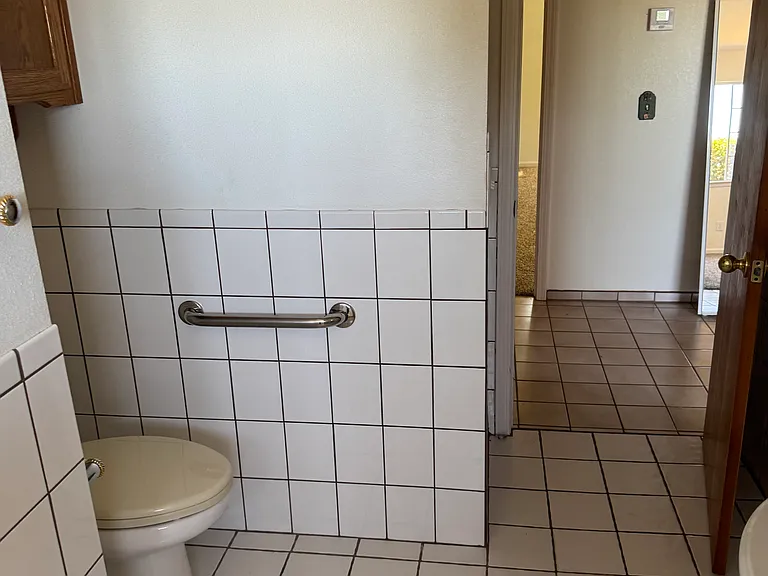 5335 Monterey Rd — Photo 16