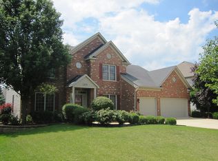 3820 Grassmere Rd, Naperville, IL 60564