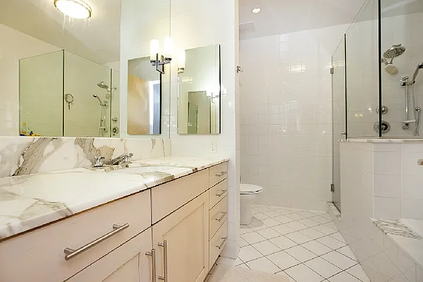 Rented by Flat Iron Real Estate | media 7