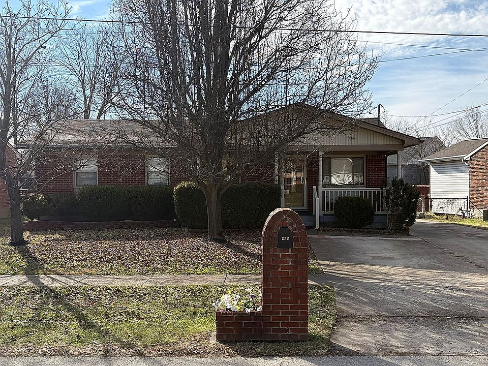1st image of 969 Summitt Dr