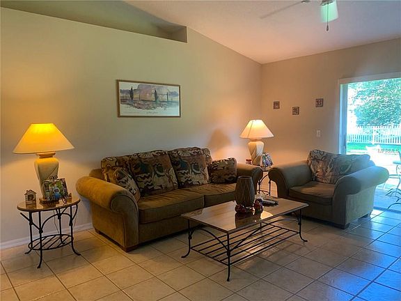 3rd image of 2925 Cottageville St