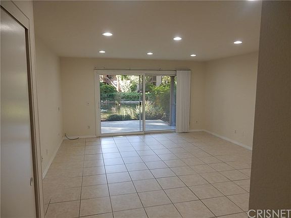 4th image of 7050 Shoup Ave Unit 160