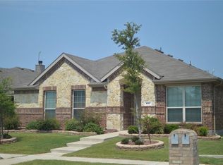 657 Austin Ln, Lavon, TX 75166