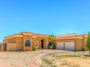 35049 N Surrey Ln, San Tan Valley, AZ 85140