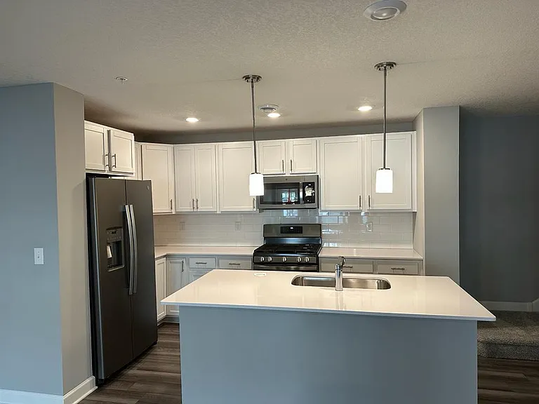 11012 Zest St NE — Photo 3