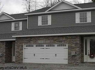 8 Turnstone Dr, Morgantown, WV 26505