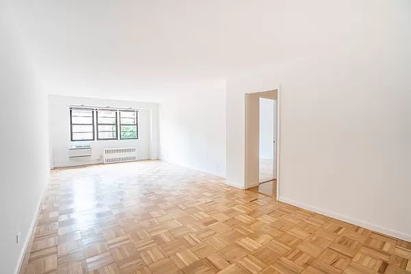 1st image of 320 E 58th St APT 7B