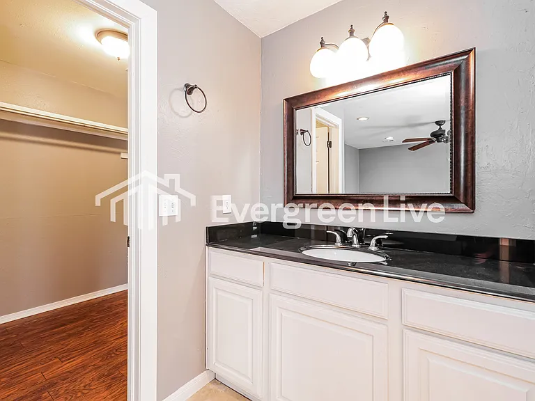 1120 Mars Rd — Photo 10