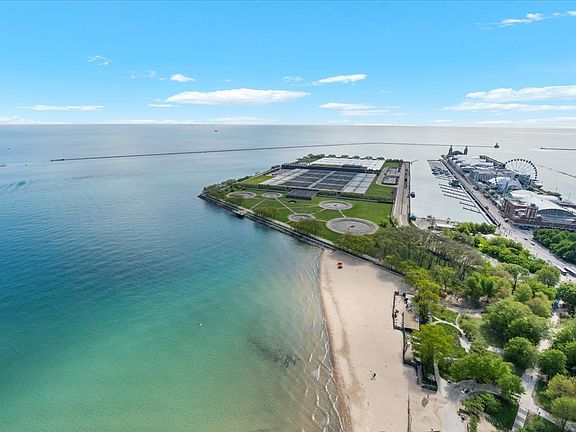4th image of 600 N Lake Shore Dr APT 3804