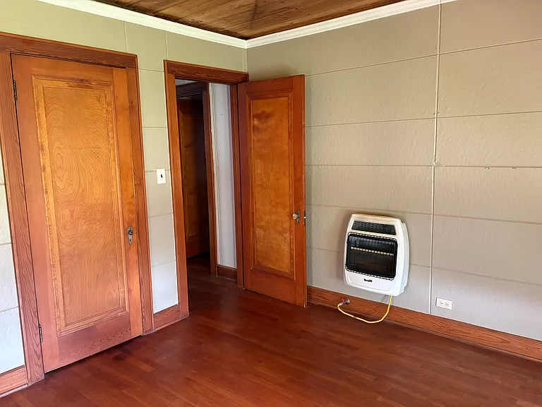 828 W Gandy St — Photo 18