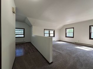 822 3rd St, Green Bay, WI 54304