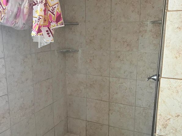 las-cruces-new-mexico-2062632538 picture