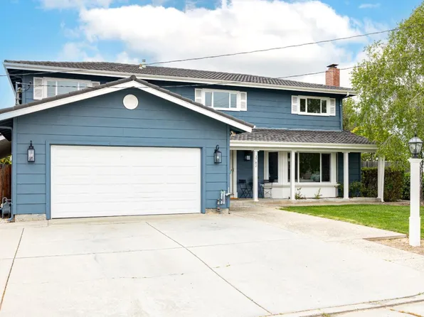 3782 Vienna Dr, Aptos, CA 95003