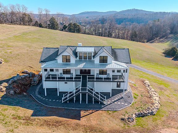 4th image of 2324 Holston View Rd