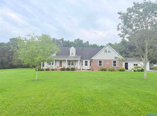512 Lookout Dr, Arab, AL 35016