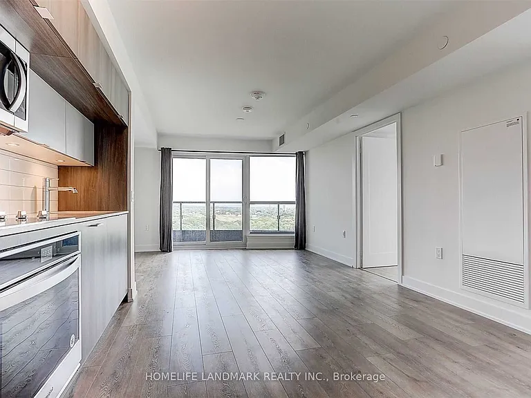 585 Bloor St E #1618 — Photo 7