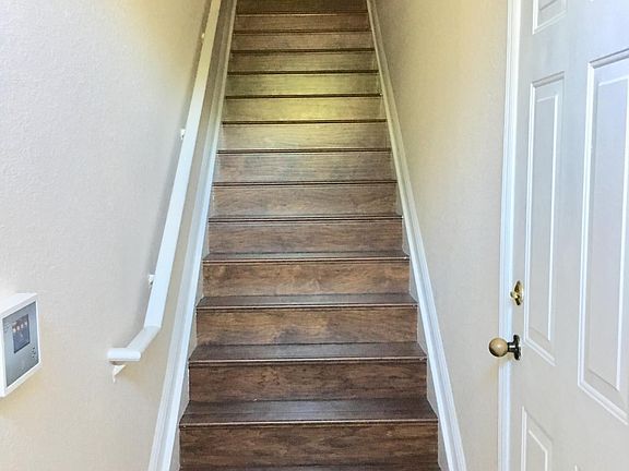 3rd image of 110 Belmont Pl #110