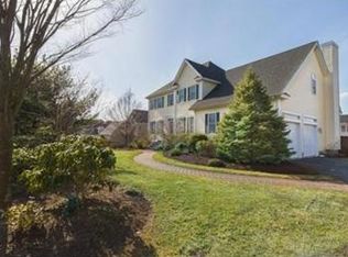 347 South Rd, Bedford, MA 01730