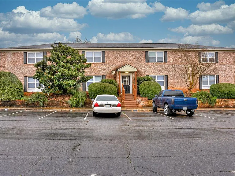 Annaberg Apartments — Photo 45