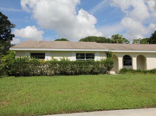 543 Parker Rd, West Melbourne, FL 32904