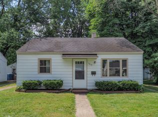 1612 Palmer Ave, Kalamazoo, MI 49001