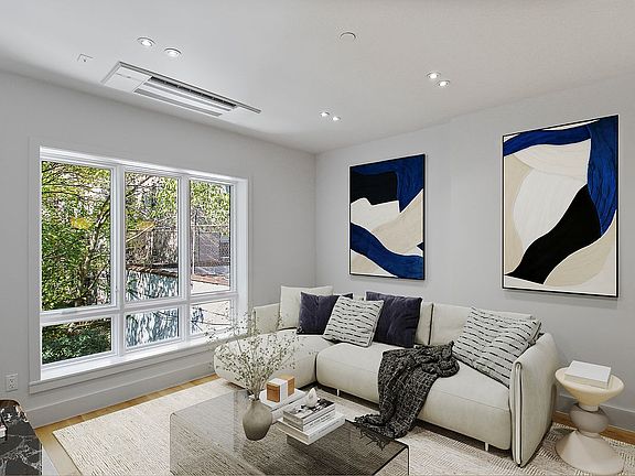 3rd image of 820 Classon Ave #2R
