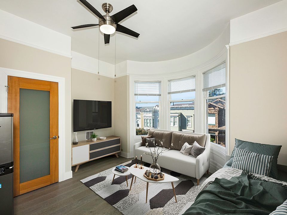 1st image of 2148 Broderick St #12