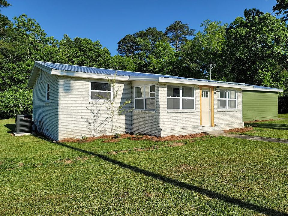 Front Main Photo