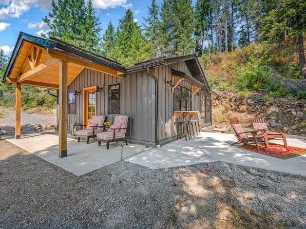 387 Eagen Mountain Dr, Hope, ID 83836