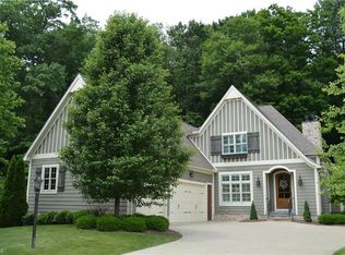 213 Provence Pt, Akron, OH 44333