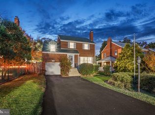 724 S Wayne St, Arlington, VA 22204