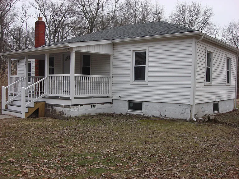 277 Route 130 — Photo 3
