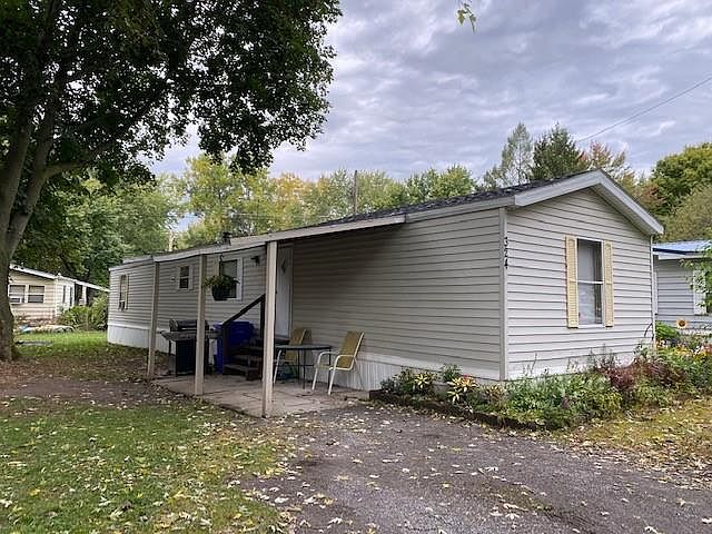 1st image of 324 Dale Dr