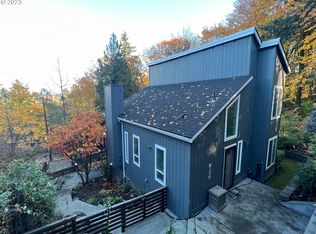 7640 S Hood Ave, Portland, OR 97219